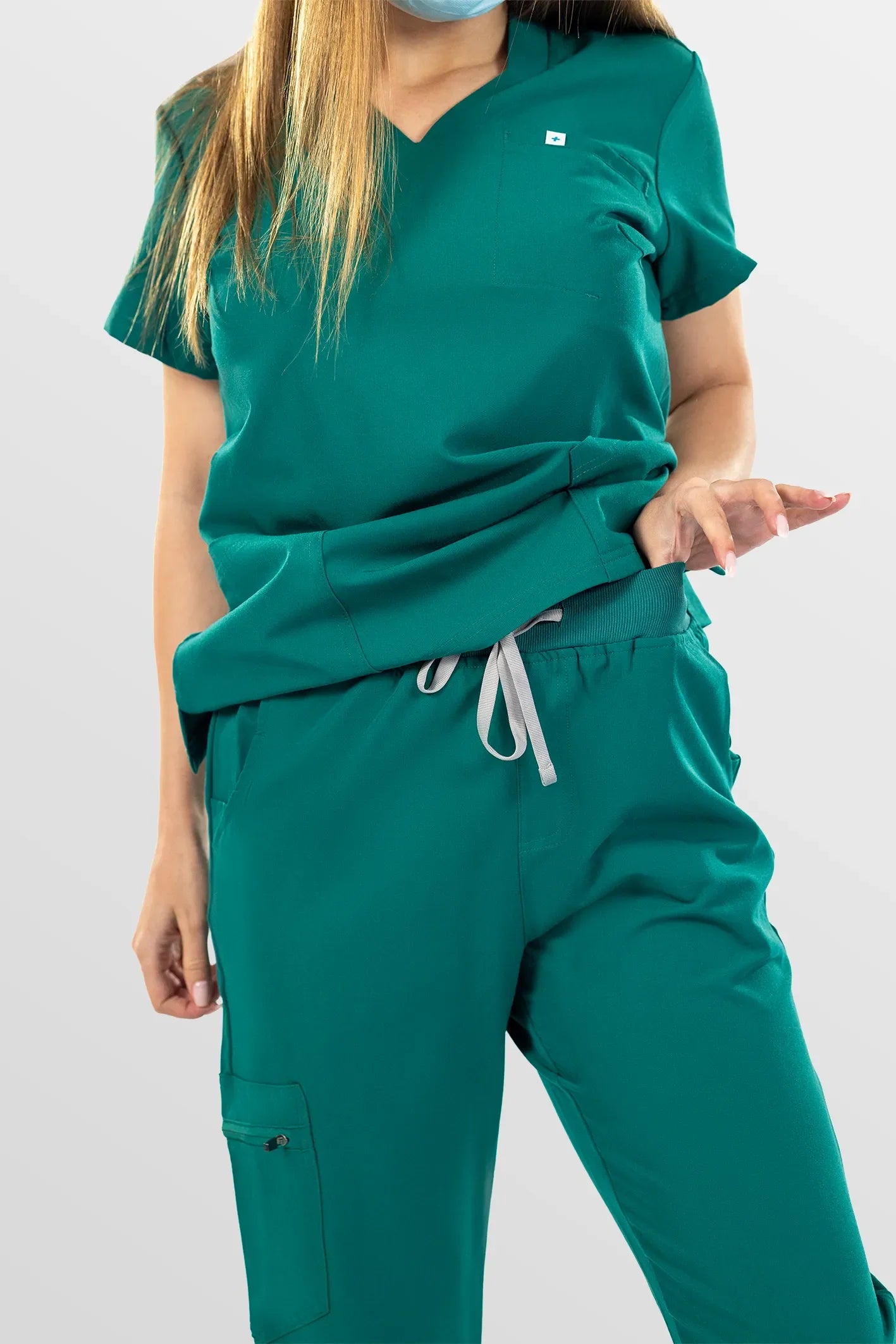 Green Eipnare Women's Notch Neck Cargo Jogger Scrub Set - Stretch Medical Scrubs for Women