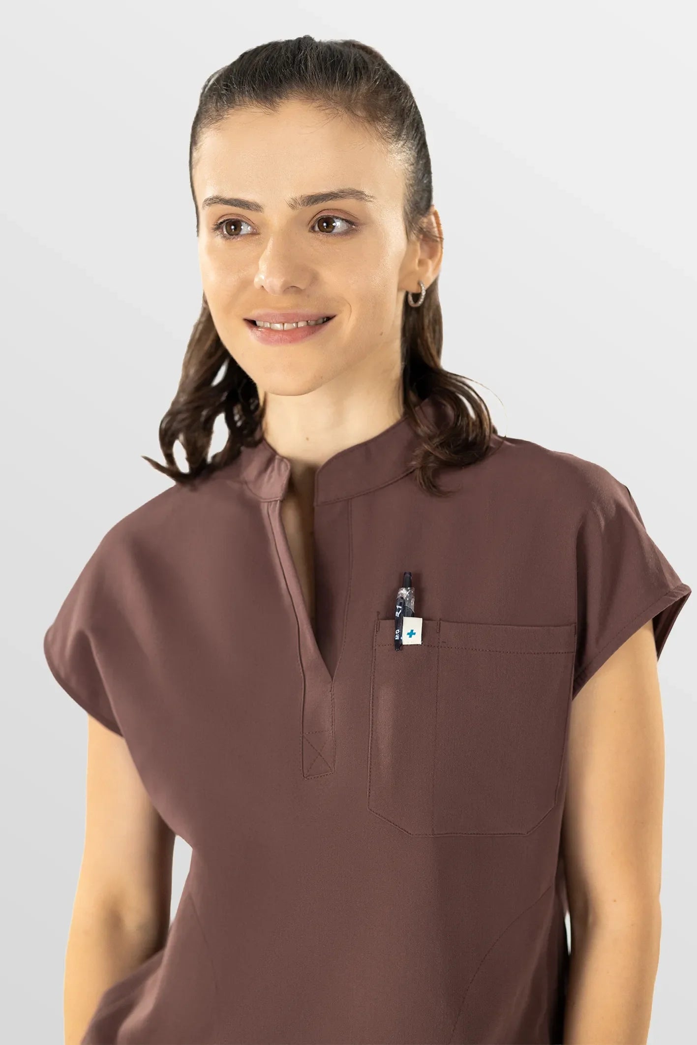 Coffee Eipnare Women's Henley Collar Sleeveless Jogger Scrub Set - Stretch Medical Scrubs for Women