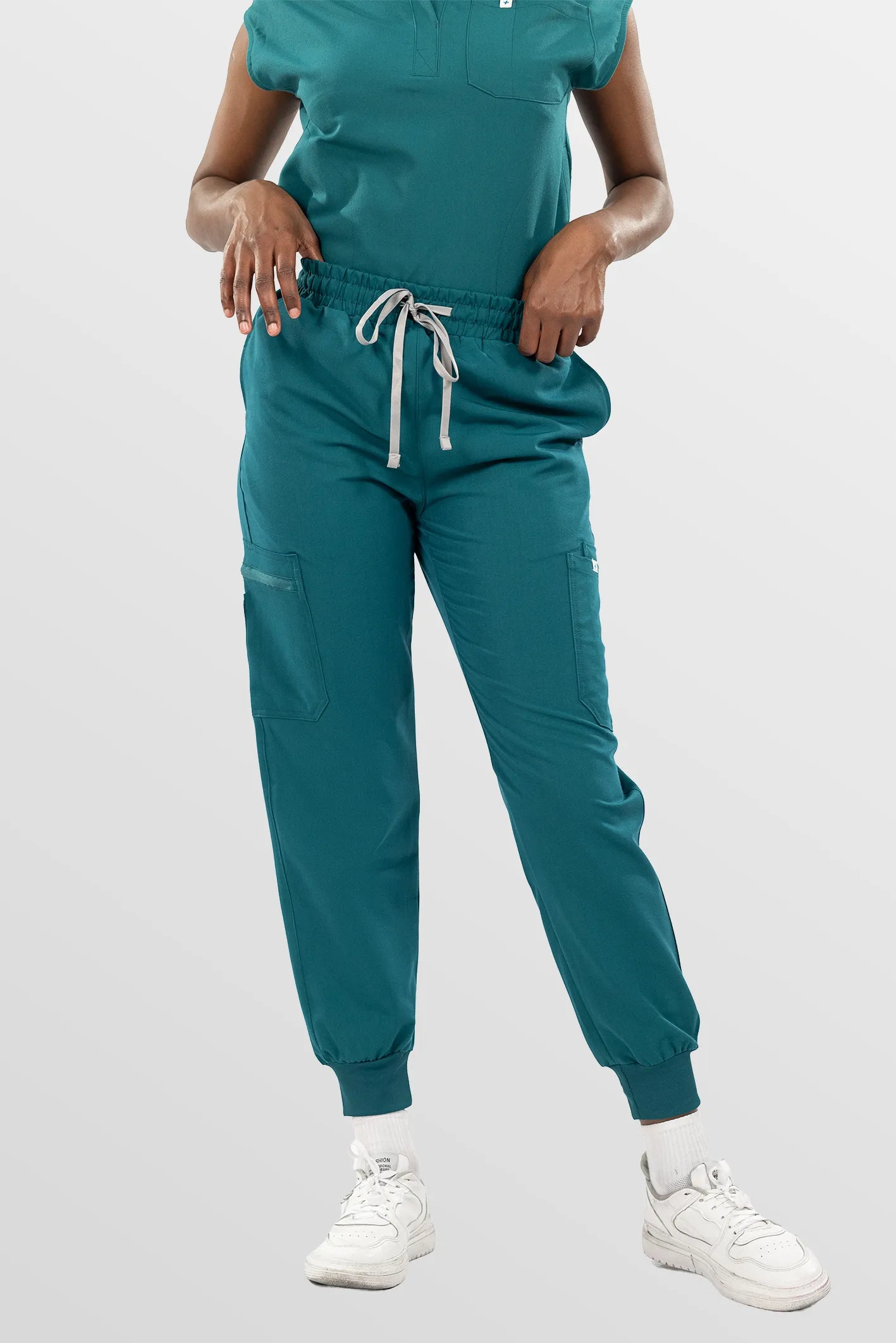 Mint Green Eipnare Women's Henley Collar Sleeveless Jogger Scrub Set - Stretch Medical Scrubs for Women
