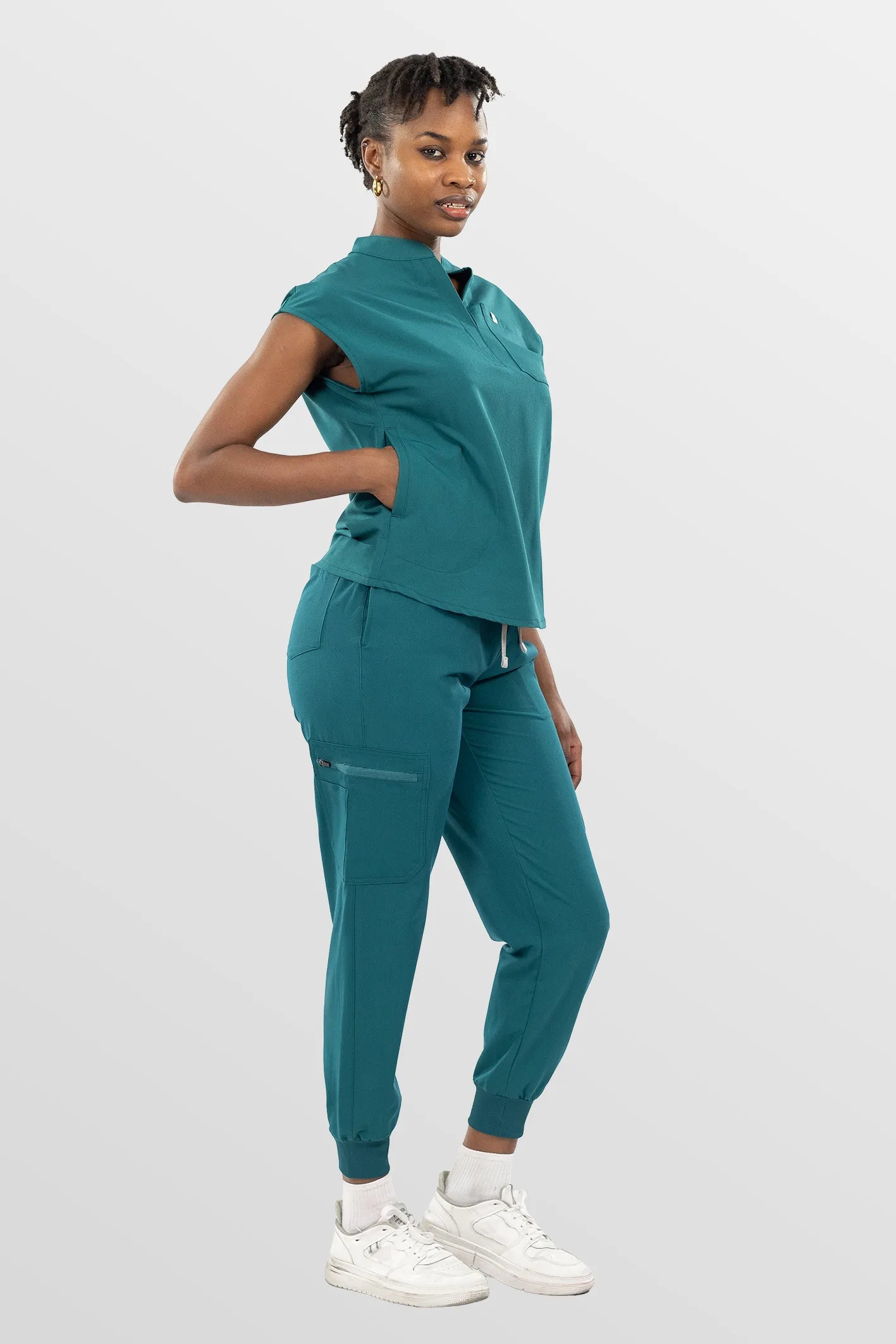 Mint Green Eipnare Women's Henley Collar Sleeveless Jogger Scrub Set - Stretch Medical Scrubs for Women